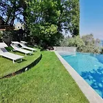 Michelle Amazing View Pool Front